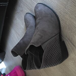 Grey MIA booties 6.5